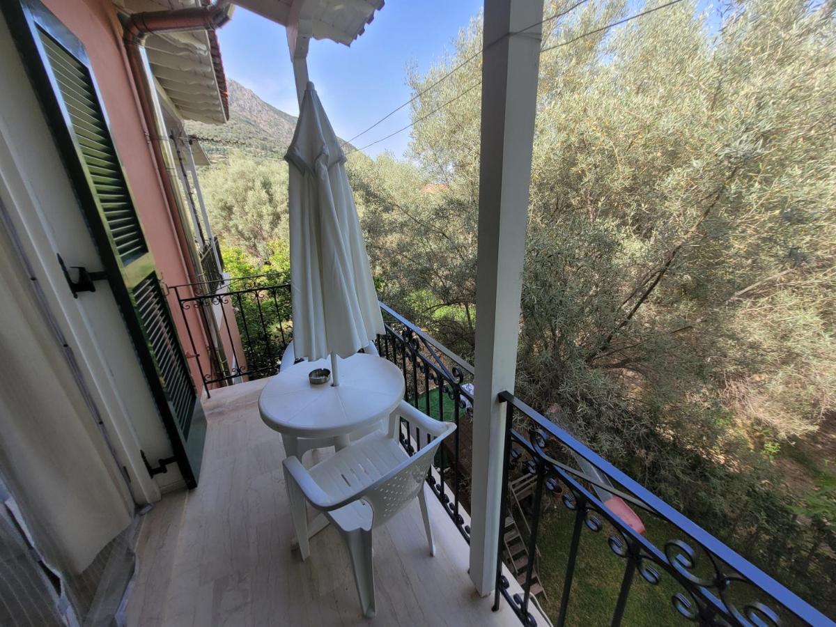 Villa Petros Nydri  Exteriér fotografie